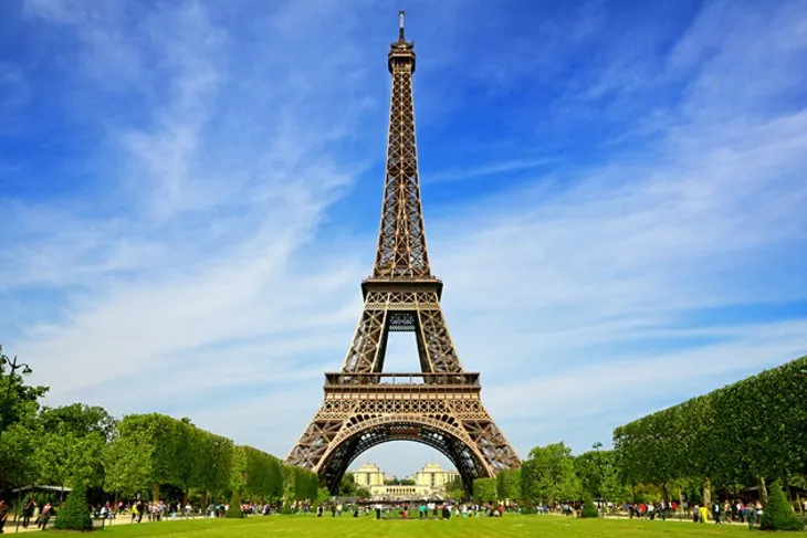 The Eiffel Tower: Navigating Through Unprecedented Closures and Strikes